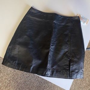 NWT Wilson’s Leather real leather black mini skirt
